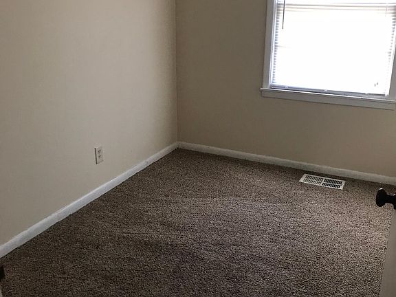 5th image of 7 Swarens St