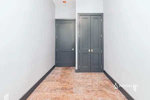 Rented by Nooklyn NYC LLC | media 4