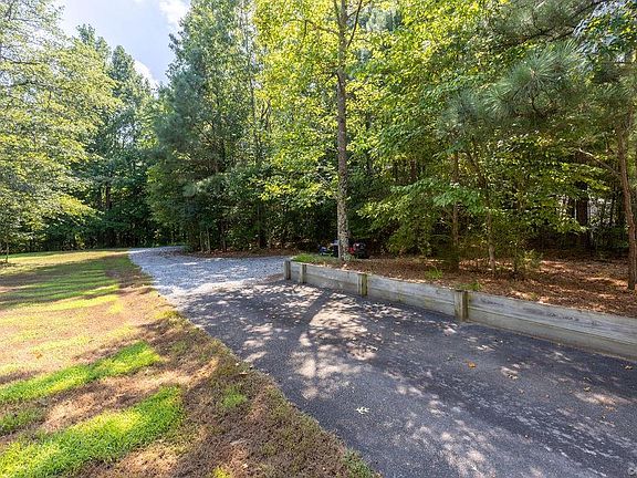 4th image of 5229 Fisher Crest Ln