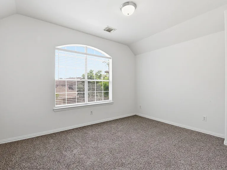 16023 Powder Springs Ln — Photo 40