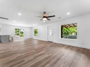 2730 Gladstone Dr, Dallas, TX 75211