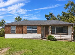 8733 Ley Rd, Houston, TX 77028