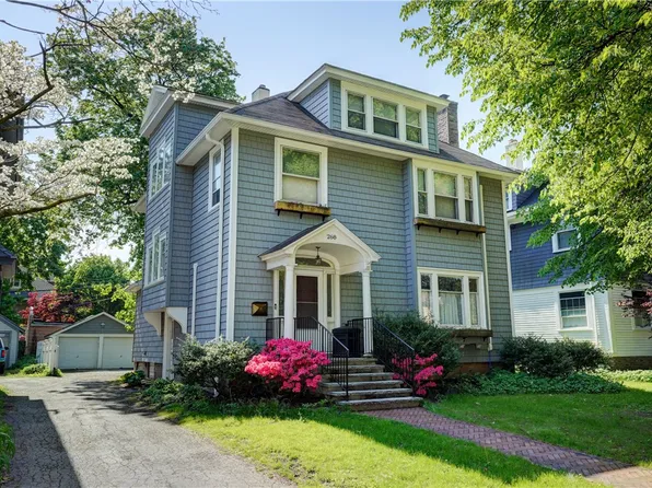 268 Dartmouth St, Rochester, NY 14607