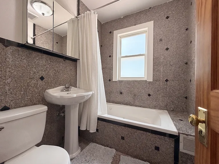 173-175 Cornell St #1 — Photo 26