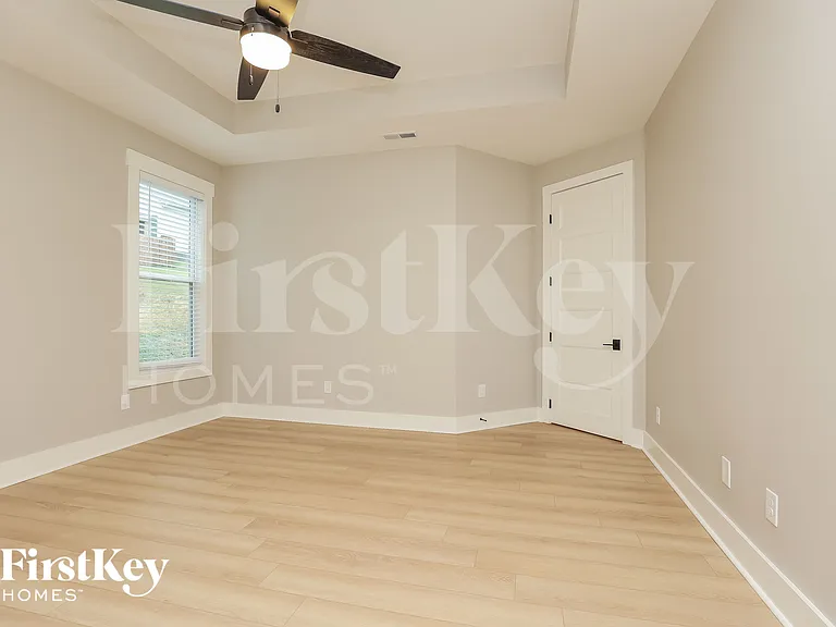 2045 Hamilton Hill Dr — Photo 9