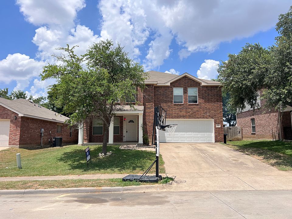 608 Condor Trl Saginaw TX 76131 Zillow