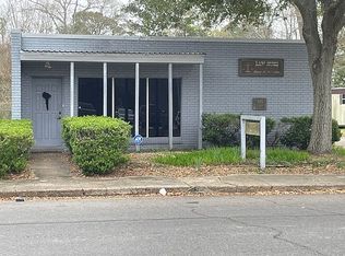 225 Court St, Ville Platte, LA 70586
