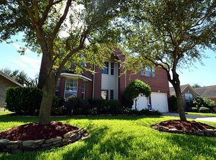 1718 Tynemouth Dr, Pasadena, TX 77504