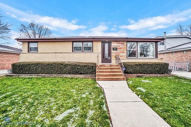 1st image of 6846 176th St