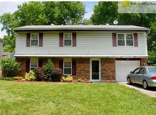 5224 NE 56th Pl, Kansas City, MO 64119