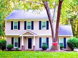 8722 Gruenewald Ln, Charlotte, NC 28210