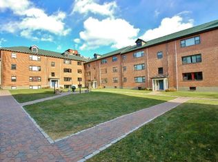 114 Longwood Ave APT 5, Brookline, MA 02446