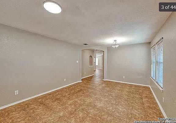 4th image of 10250 Roseangel Ln