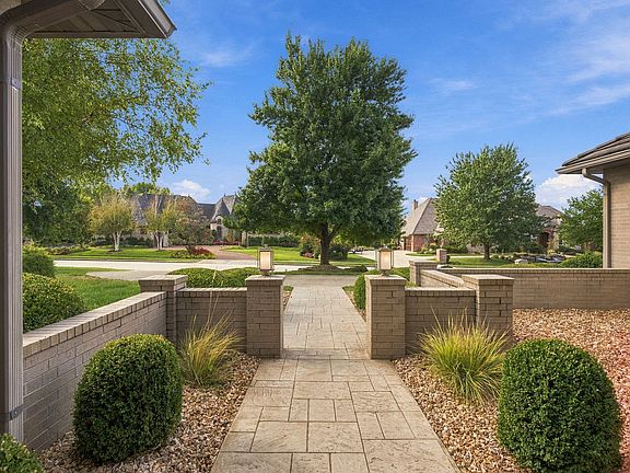 5th image of 3971 E Glen Abbey Drive