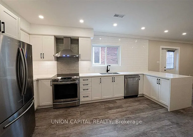 37 Roughley St #BASEMENT — Photo 3