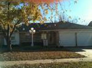 1036 NW 5th St, Moore, OK 73160