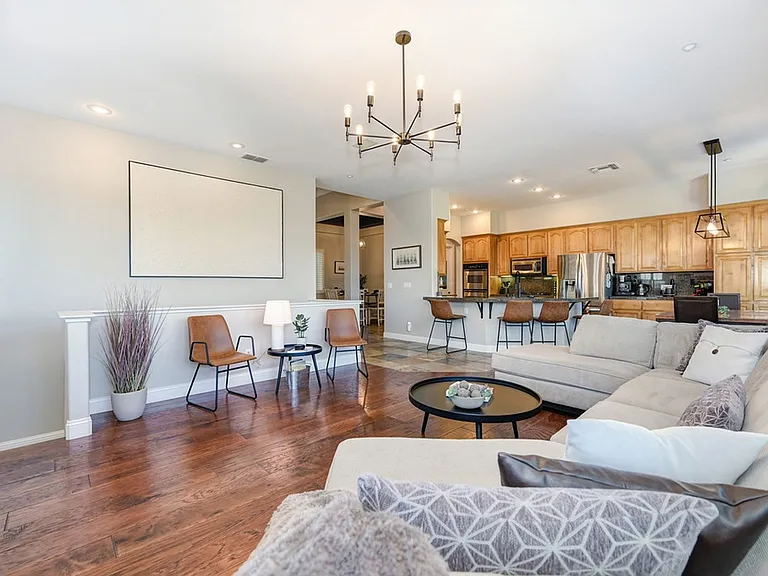 7029 Pembroke Way — Photo 22
