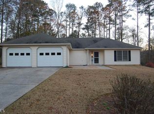230 Robin Ln, Stockbridge, GA 30281