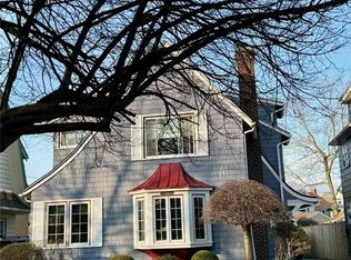 115 North Dr, Buffalo, NY 14216
