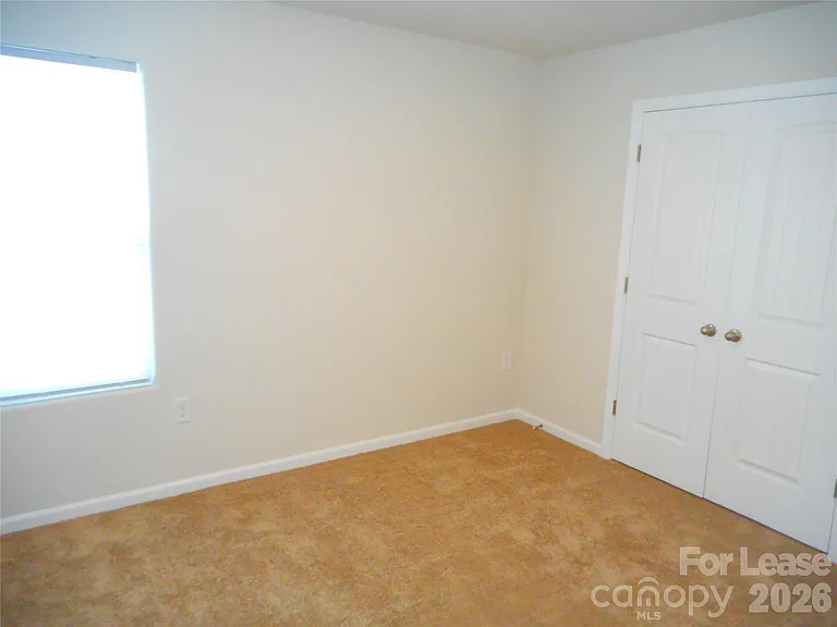 2329 Transatlantic Ave — Photo 17