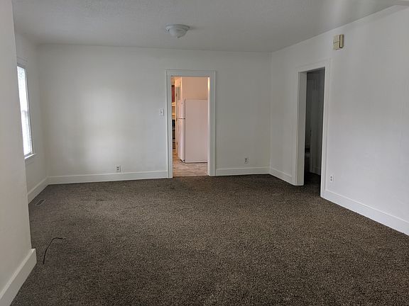 4th image of 1301 Cone St