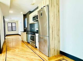 276 E 23rd St #5R, Brooklyn, NY 11226