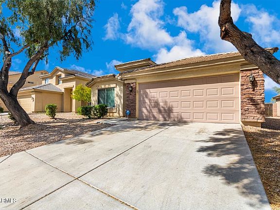 3rd image of 12338 W Glenrosa Ave