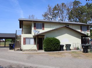 870 Charles Ln, Porterville, CA 93257