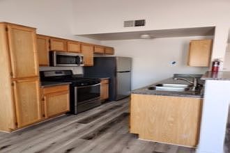 3rd image of 9547 Kilkenny Ave