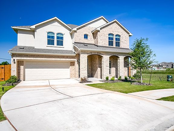2nd image of 16701 Casa Anna Dr
