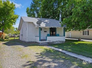 1404 8th Ave E, Twin Falls, ID 83301