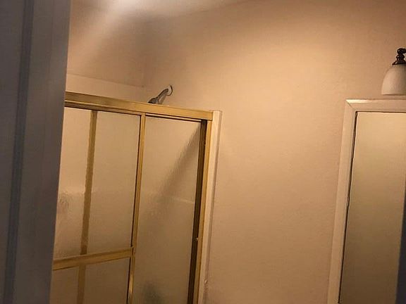 5th image of 115 Varadero St