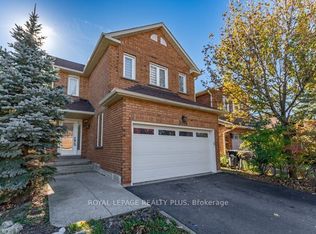 3446 Bertrand Rd, Mississauga, ON L5L 4G4