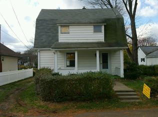 108 Ellington Dr, Butler, PA 16001
