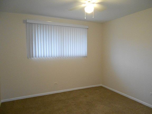 4th image of 10445 Austin Ave #1A