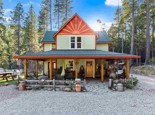 831 Wagon Trail Rd, Mount Shasta, CA 96067