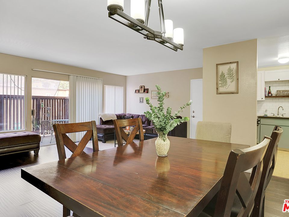 1st image of 18350 Hatteras St APT 126
