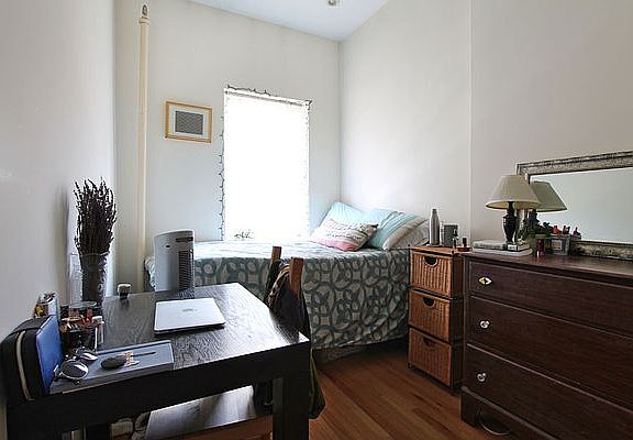 4th image of 1641 York Ave APT 5E