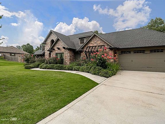 2nd image of 155 Faith Ln