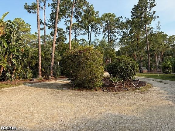 3rd image of 5075 Teak Wood Dr