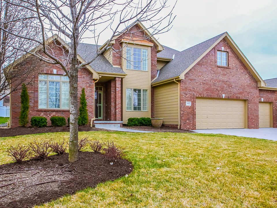 1st image of 4409 N 195th Cir