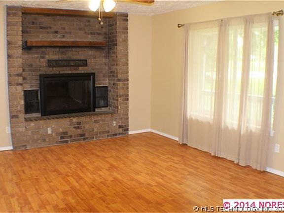 2nd image of 14017 S 33rd West Ave