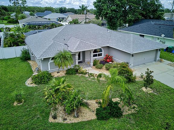 2nd image of 23490 Dunstan Ave