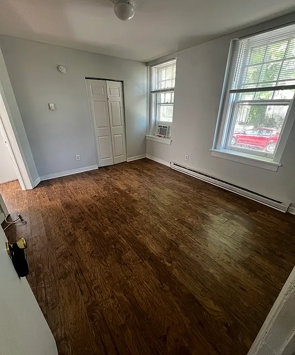1022 Maplewood Ave