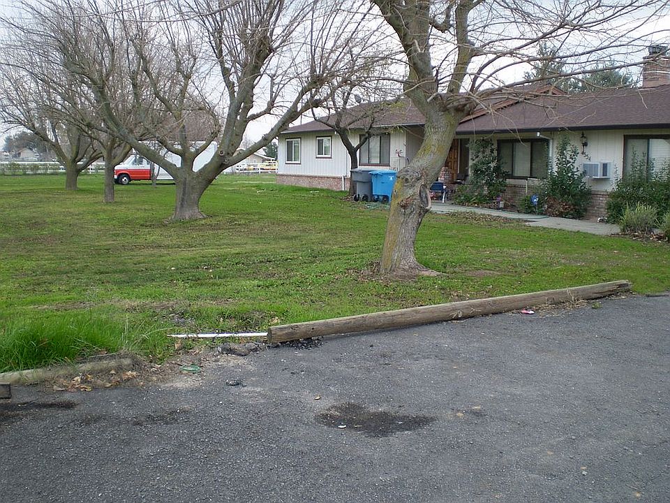 1st image of 4554 Beck Ln