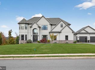 212 Mustang Trl, Reinholds, PA 17569