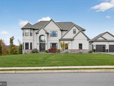 212 Mustang Trl, Reinholds, PA, 17569