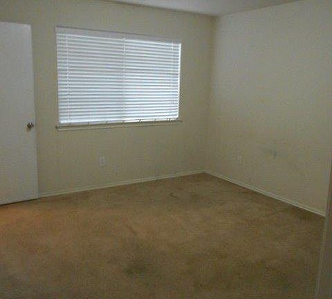 5th image of 19326 Montclair Meadow Ln