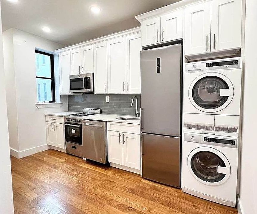 1st image of 102 W 138th St #5E