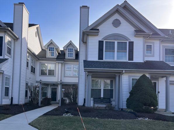 104 Crossroads Dr,, Warminster, PA